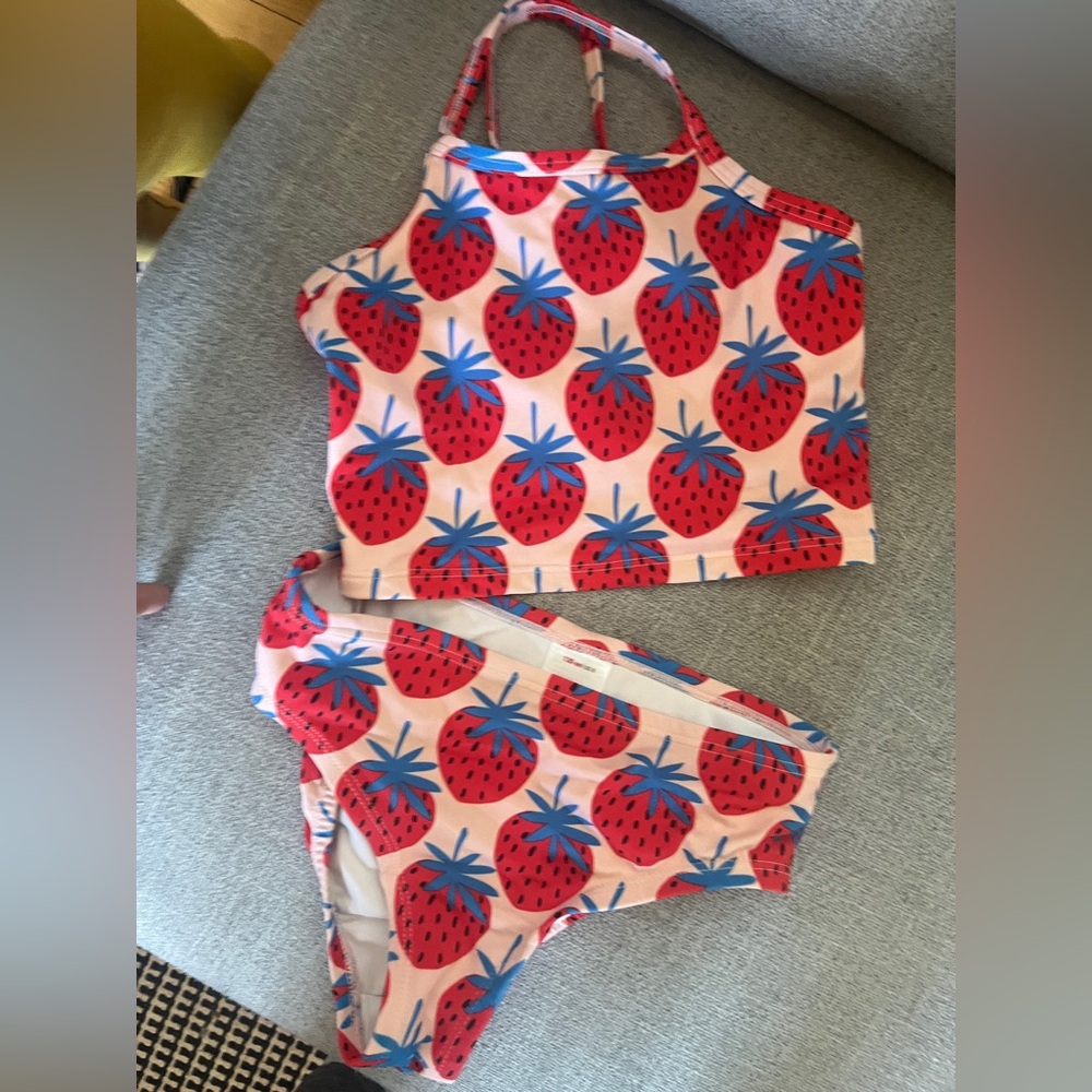 Hanna Andersson Girls Strawberry Tankini